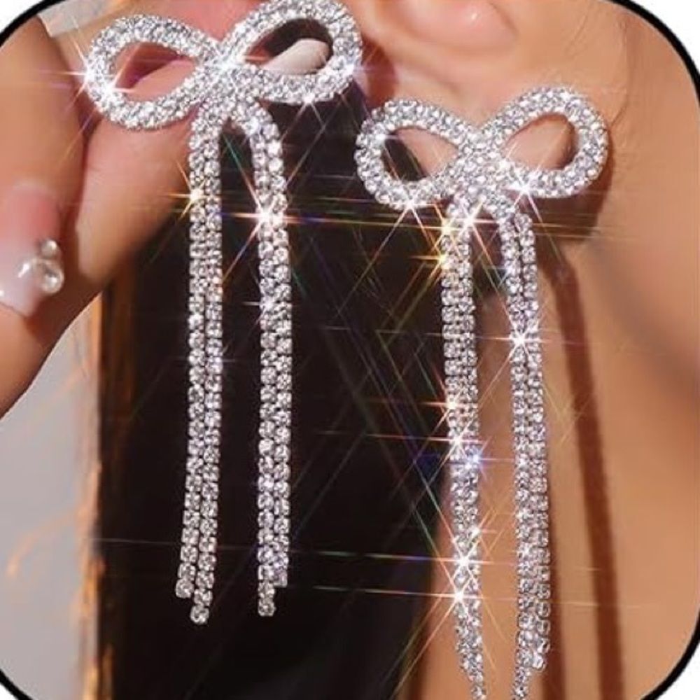 NEW Nordstrom Bow Rhinestone Tassel Earrings Crystal Chandelier Earrings